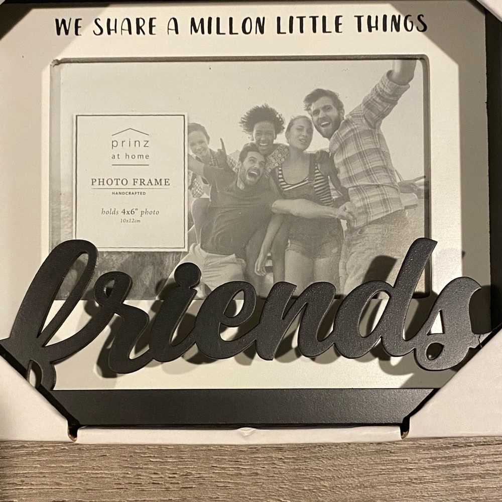 Set of 2 Photo 4x6 Black & White Frames - Picture 5 of 14